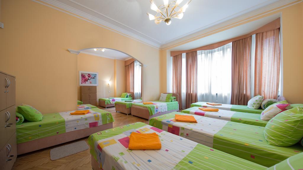 Lviv Euro Hostel Room photo