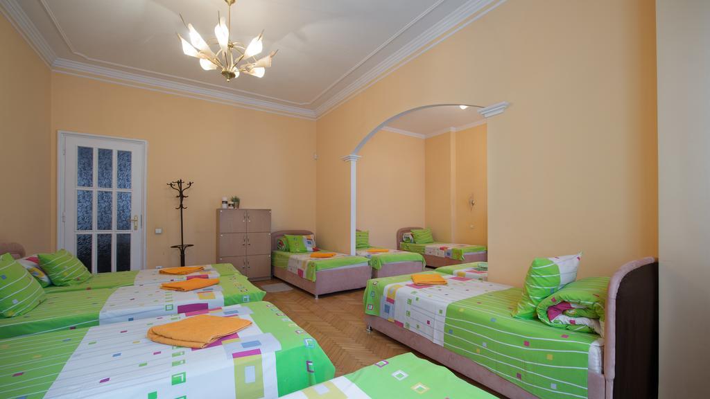 Lviv Euro Hostel Room photo